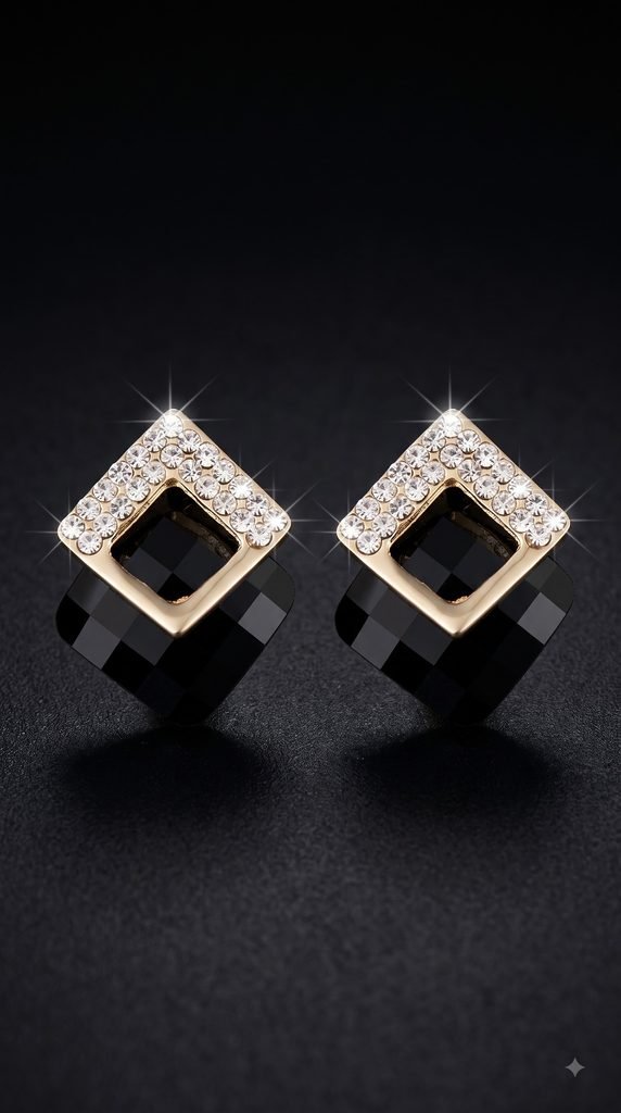 15 Minimalistic Jewelry Pieces for Every Occasion Women's Outfit Ideas 15 Minimalistic Jewelry Pieces for Every Occasion - Hotoffers4u